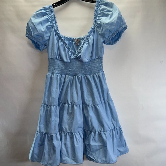 Dresses & Skirts - NWT Ruffle Dress XL